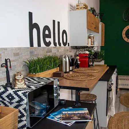 Hegedu 5 Apartment *